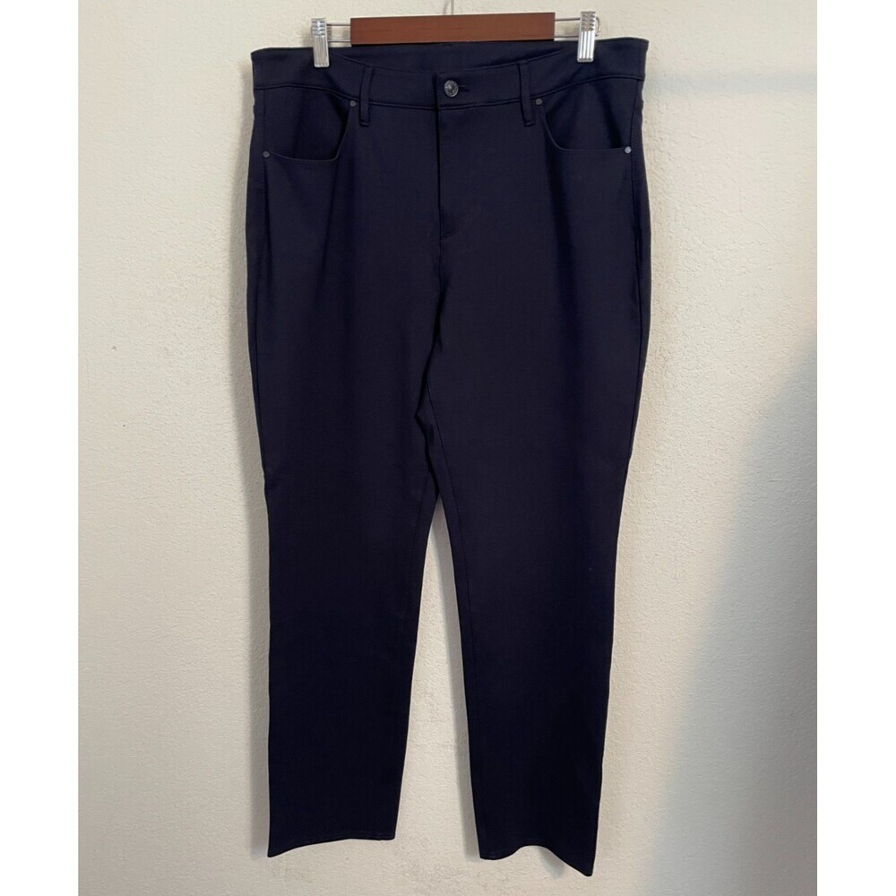 Chico’s Women’s Pants Size 14R Navy Stretch Straight Leg 5-Pocket Rayon Jeans